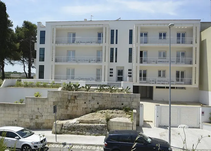 Hypogeum Suites & s